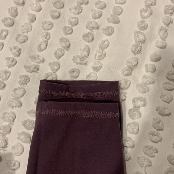 Balance Collection High Waisted Leggings - Picture 4 of 8